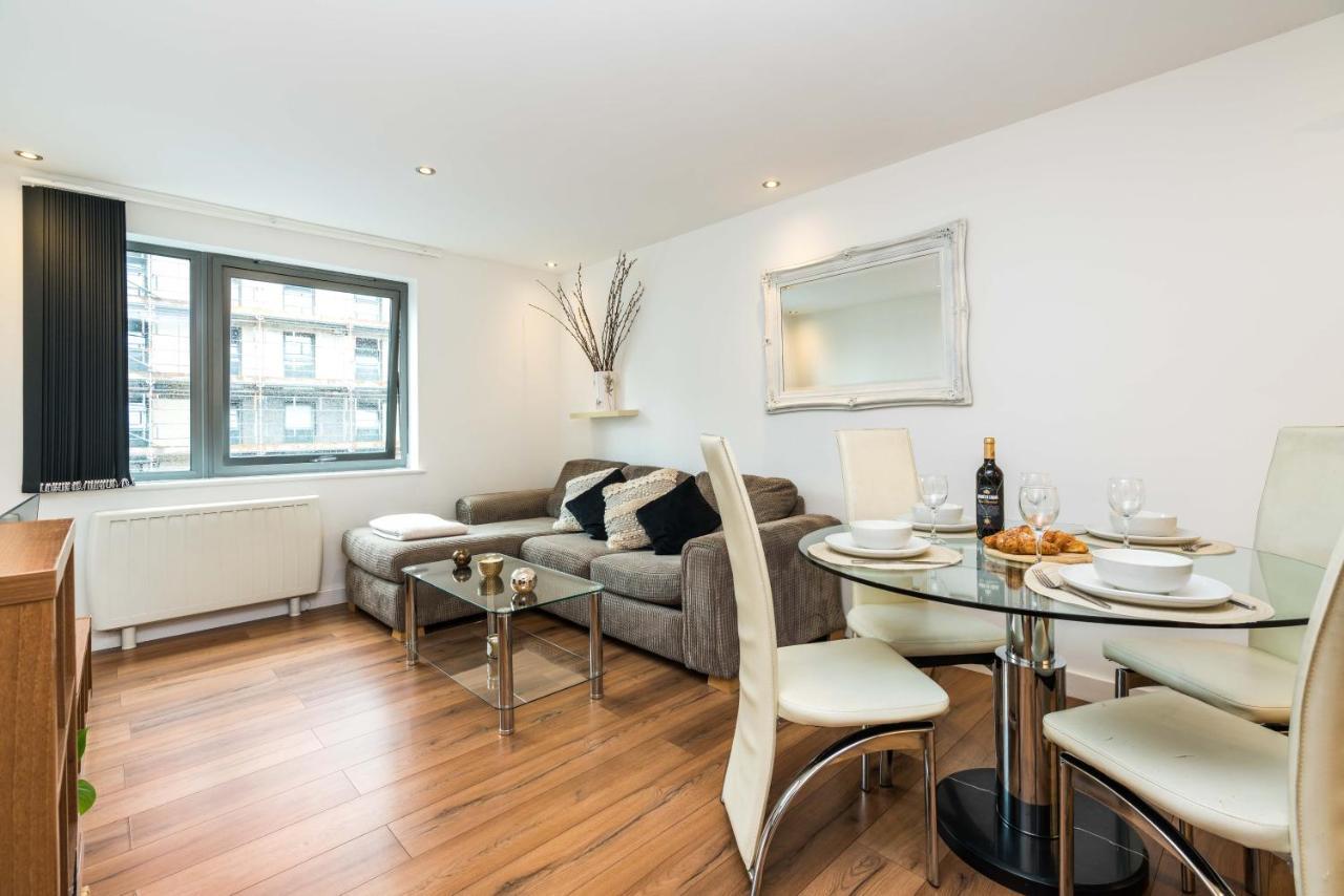 Fast Internet One Bedroom Apartment In Greater London, Id Required Exteriér fotografie